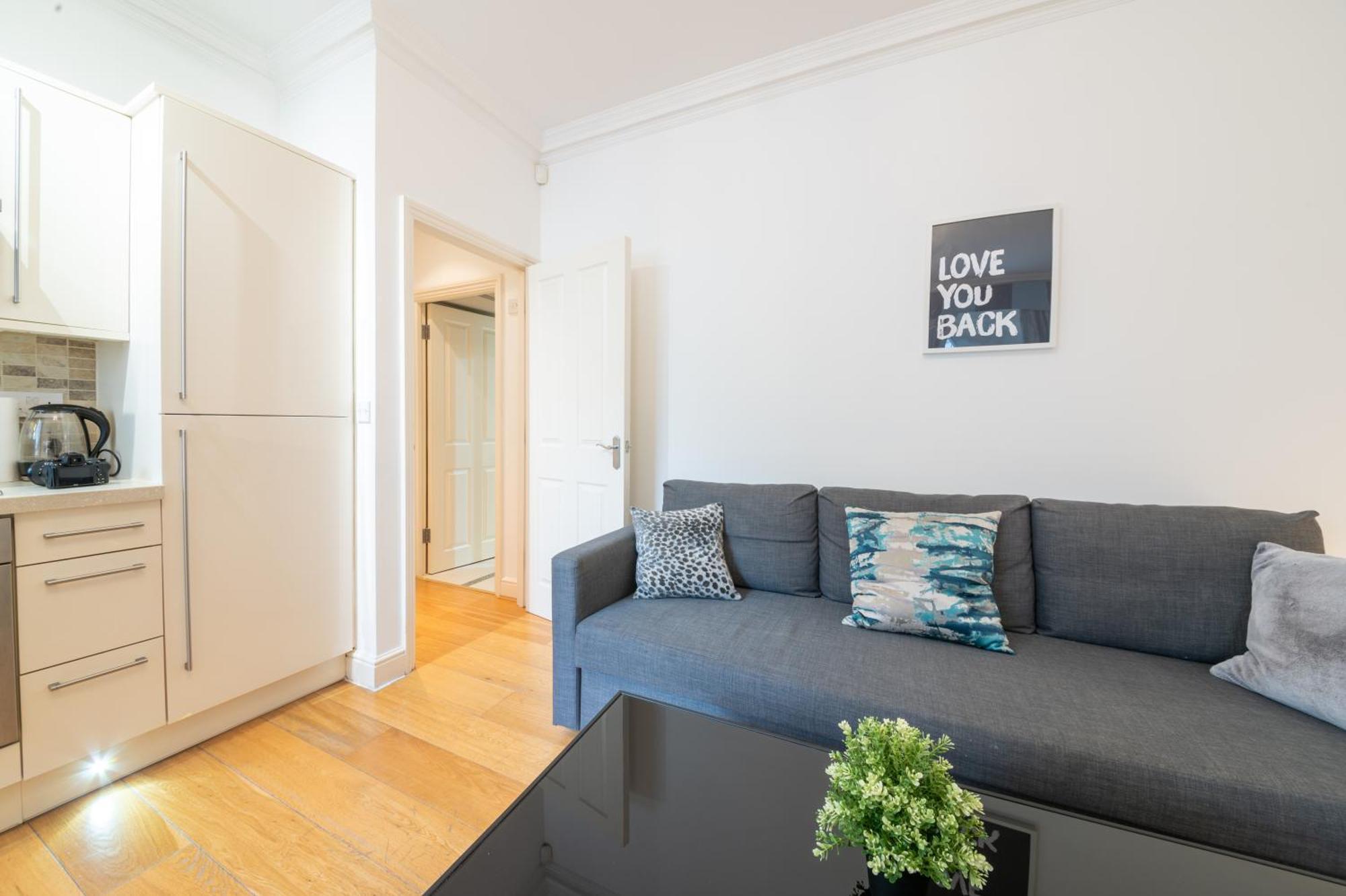 Covent Garden City Escape Flat ลอนดอน ภายนอก รูปภาพ