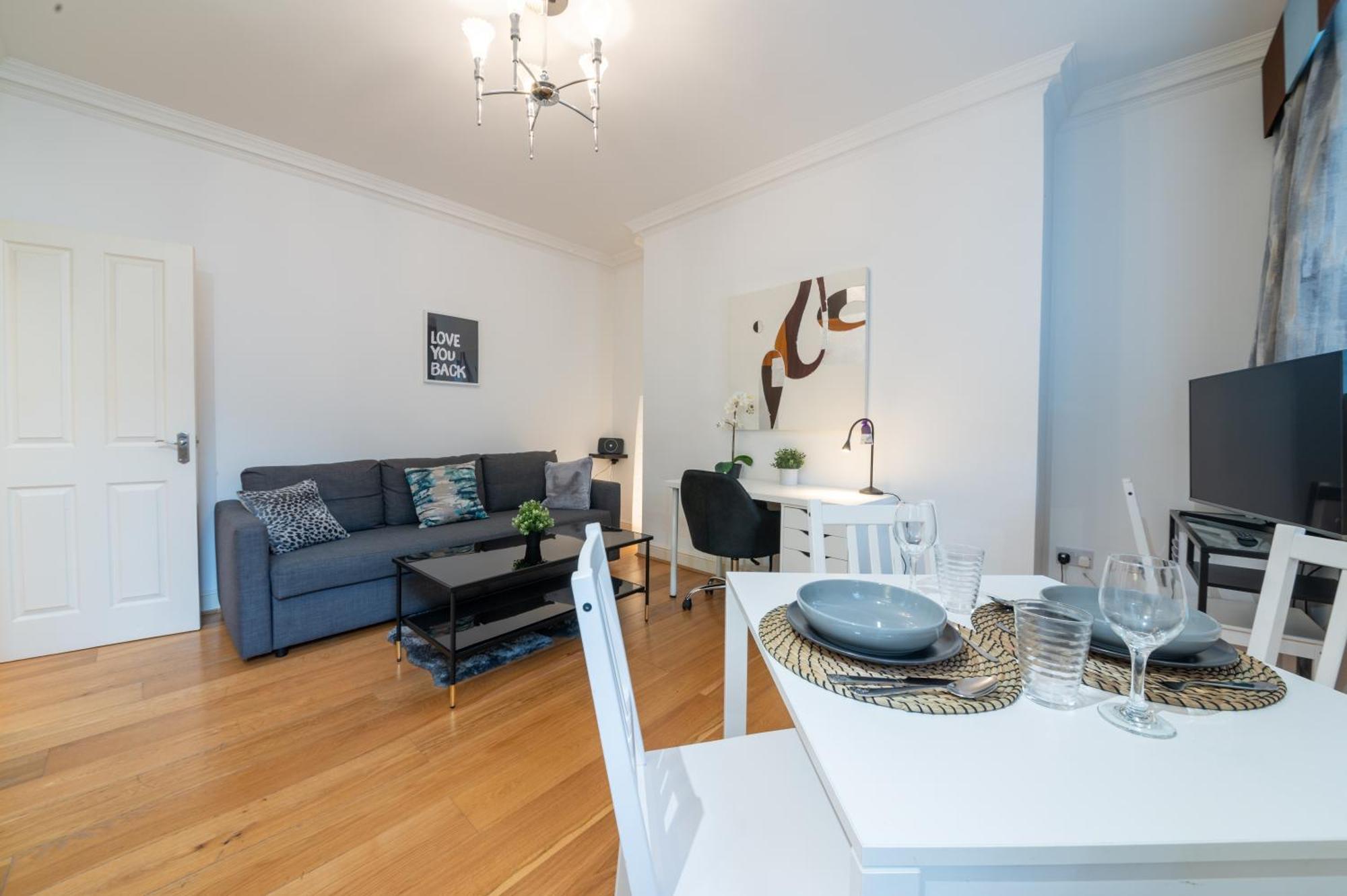 Covent Garden City Escape Flat ลอนดอน ภายนอก รูปภาพ